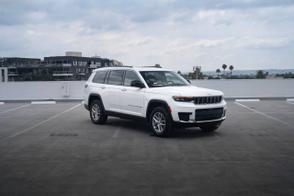 Jeep Grand Cherokee L car