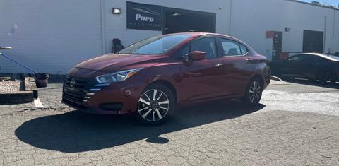 Nissan Versa 2024