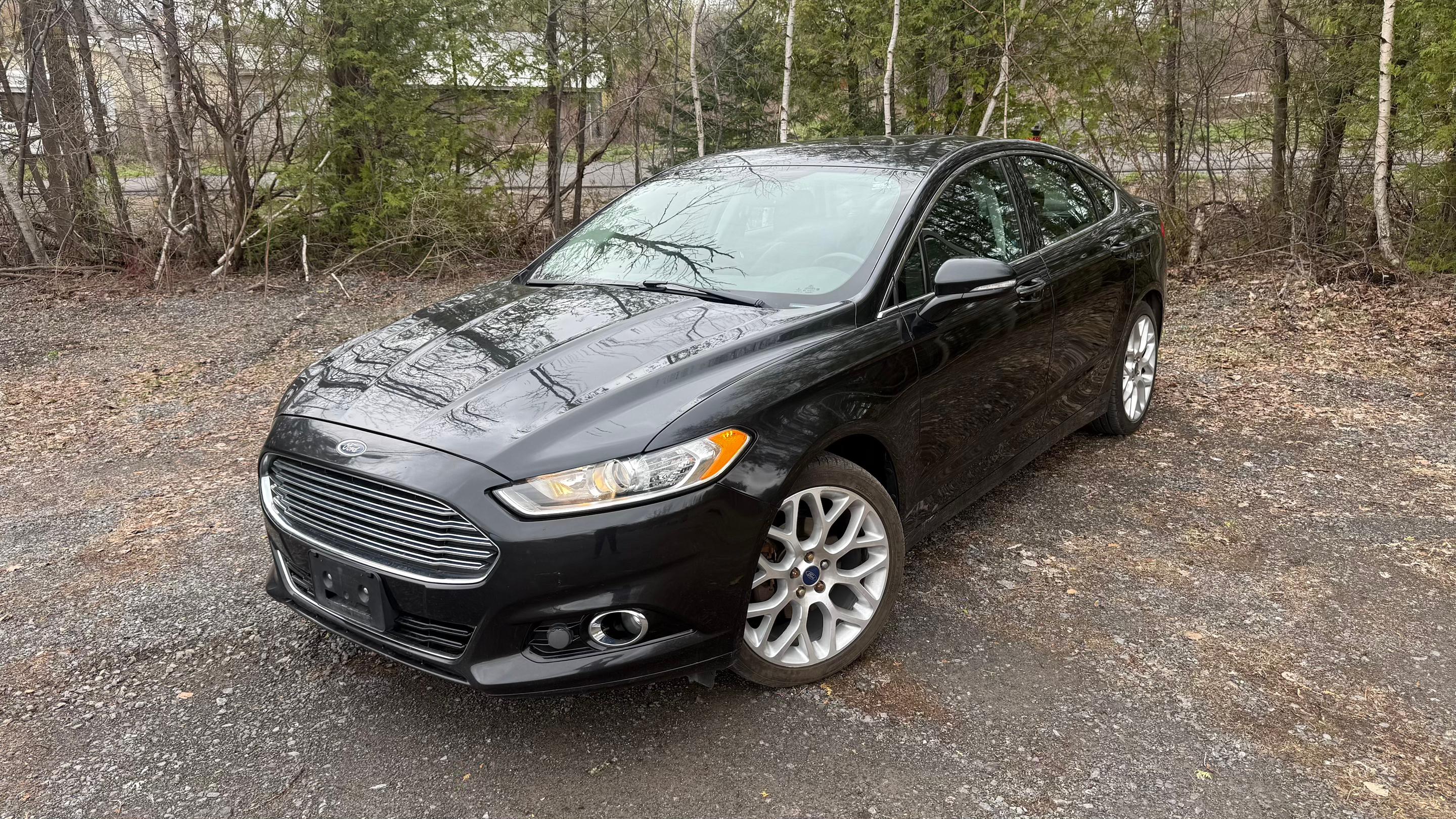 Ford Fusion 2014 in Ottawa, ON