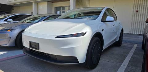 Tesla Model Y 2026
