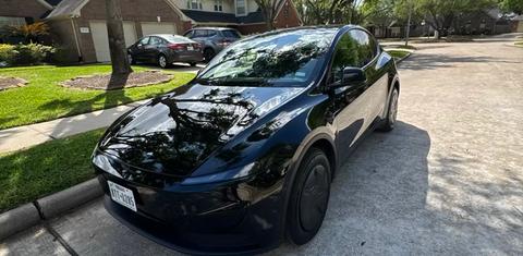 Tesla Model Y 2026