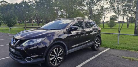 Nissan QASHQAI 2014