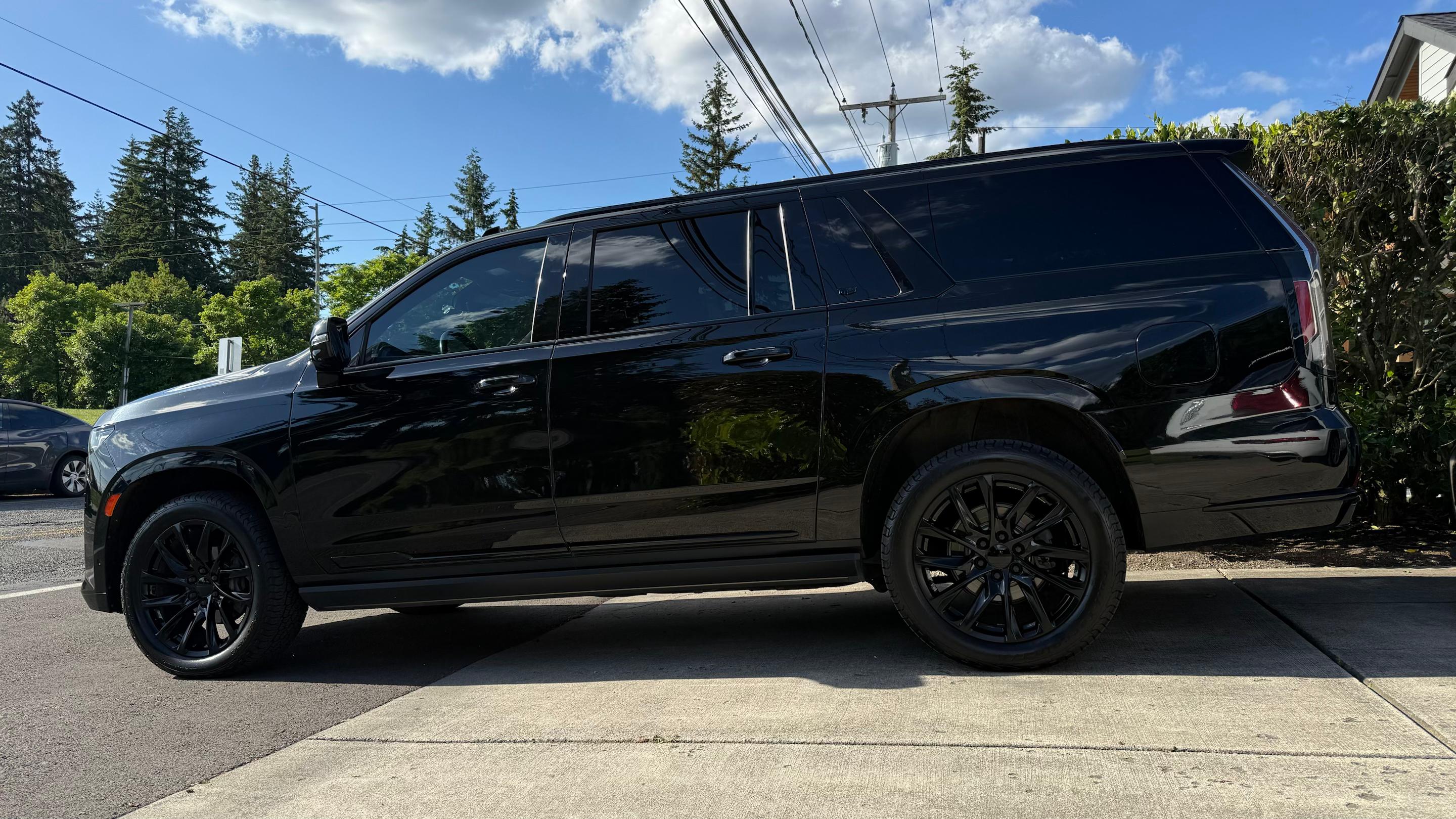 Cadillac Escalade ESV 2023 in Kirkland, WA