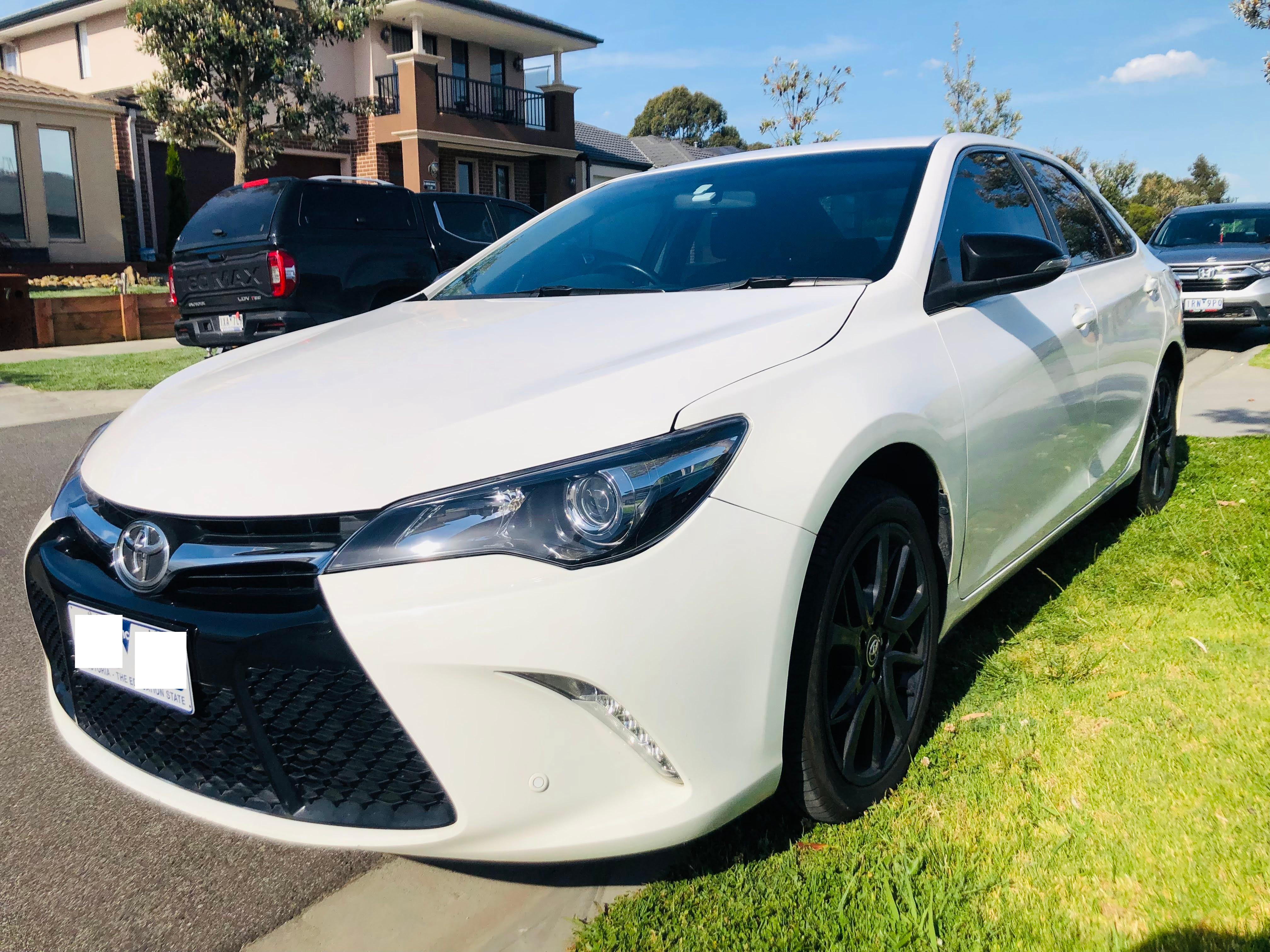 Toyota CAMRY 2016 in Officer