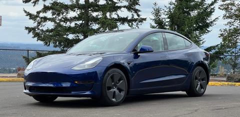 Tesla Model 3 2022