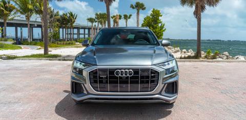 Audi Q8 2023
