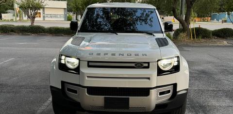 Land Rover Defender 2022