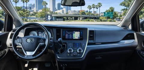 Toyota Sienna 2016