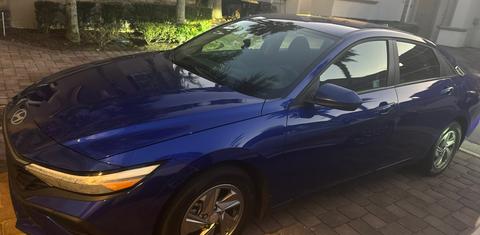 Hyundai Elantra 2025