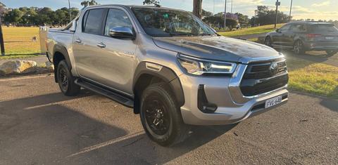 Toyota HILUX 2021