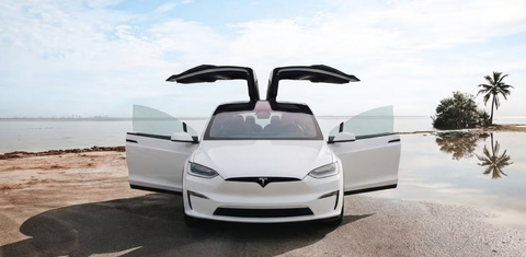 Tesla Model X 2025
