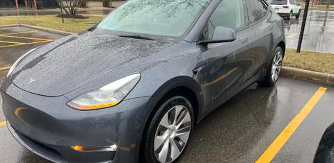 Tesla Model Y 2023