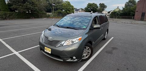 Toyota Sienna 2014