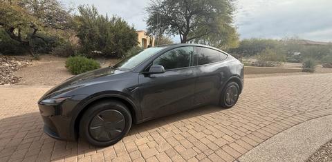 Tesla Model Y 2026