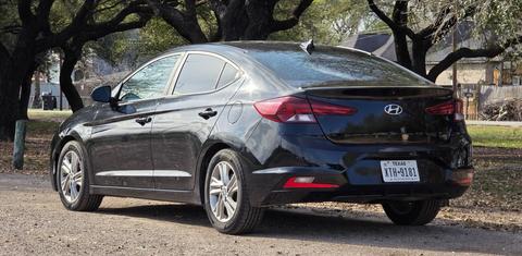 Hyundai Elantra 2020