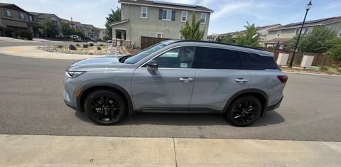 INFINITI QX60 2025
