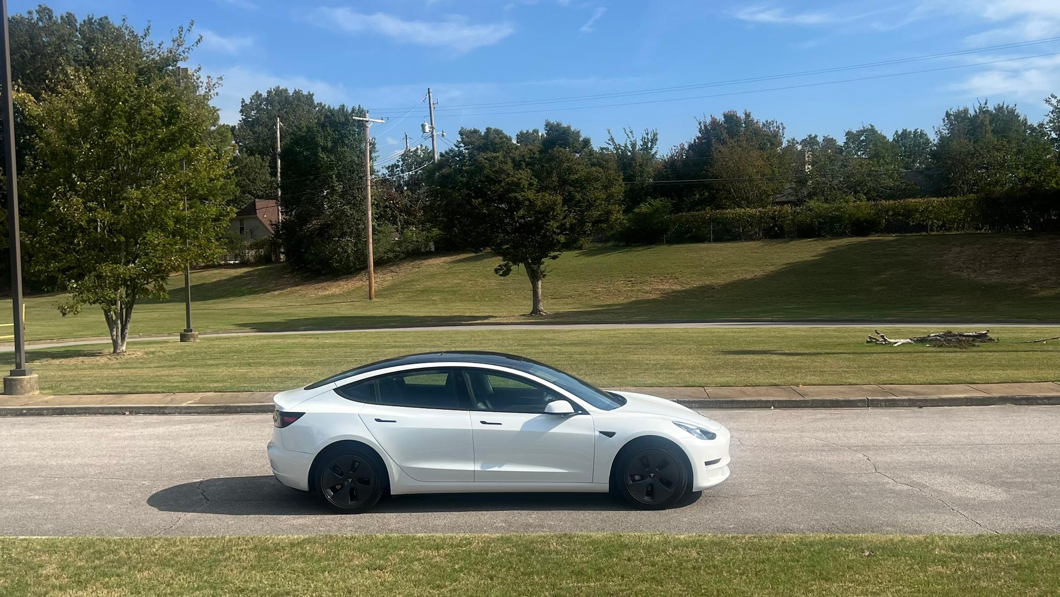 Tesla Model 3 2023 in Memphis, TN