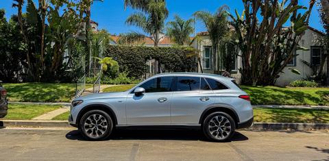 Mercedes-Benz GLC-Class 2025