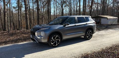 Mitsubishi Outlander 2022