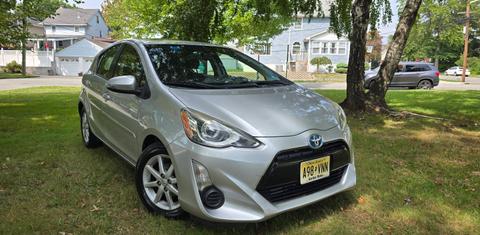 Toyota Prius c 2015