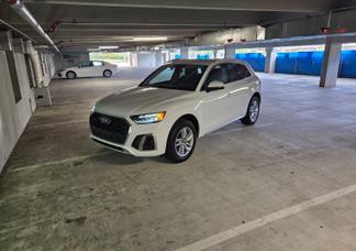 Audi Q5 car