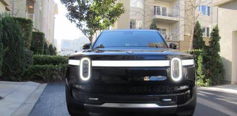Rivian R1S 2023