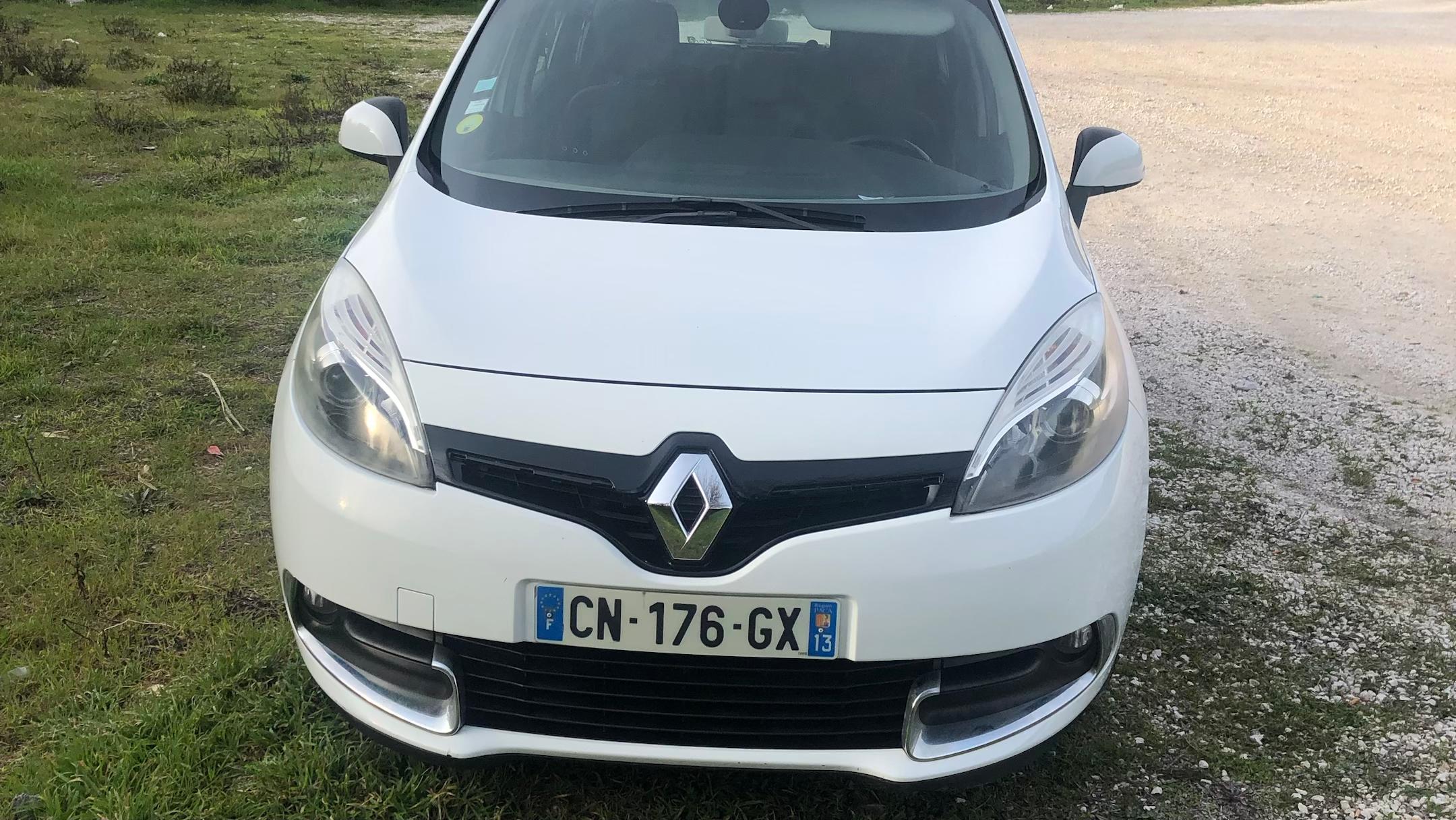 Renault GRAND SCENIC III 2012 à Hyères