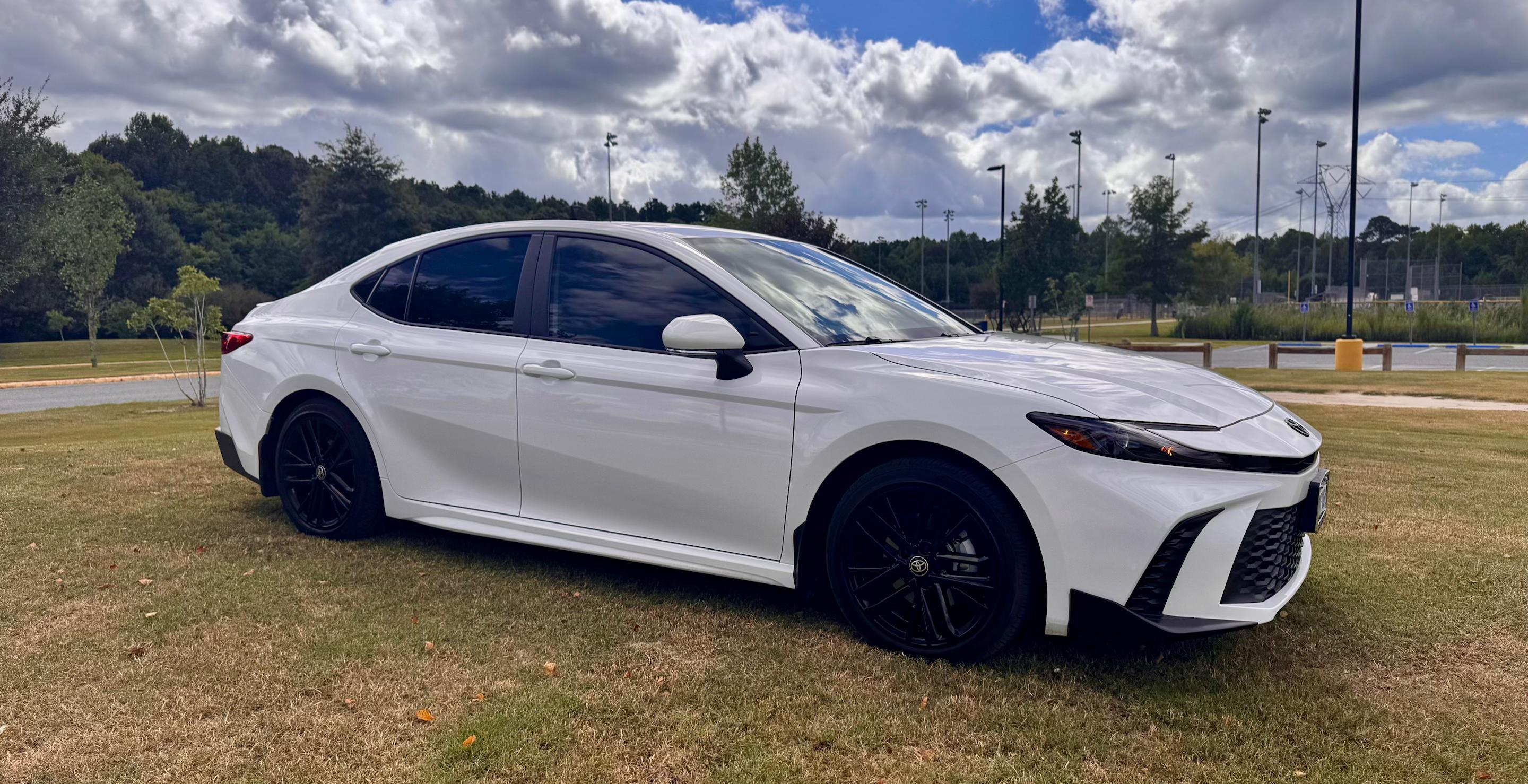 Toyota Camry Hybrid 2025 in Chesapeake, VA