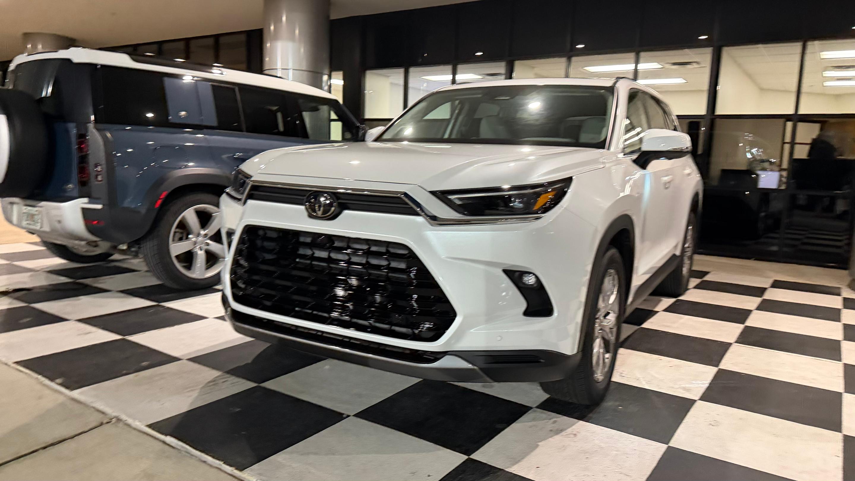 Toyota Grand Highlander 2026 in 