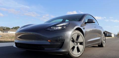 Tesla Model 3 2023