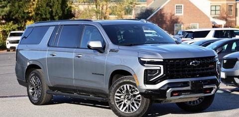 Chevrolet Suburban 2025