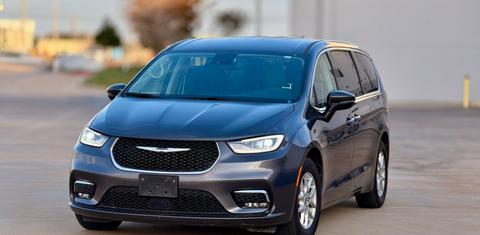 Chrysler Pacifica 2023