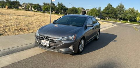 Hyundai Elantra 2019