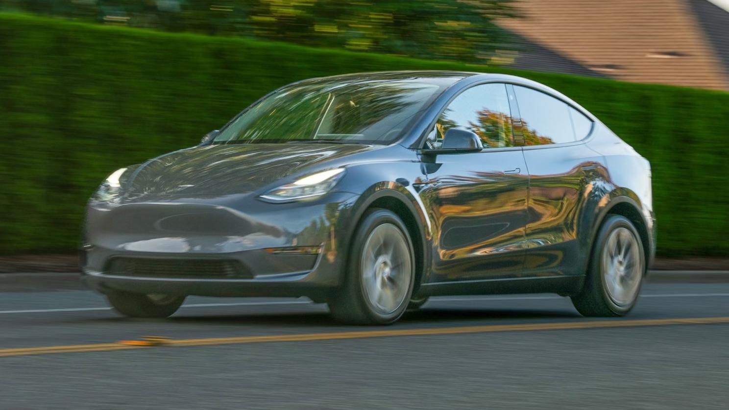 Tesla Model Y 2022 in 