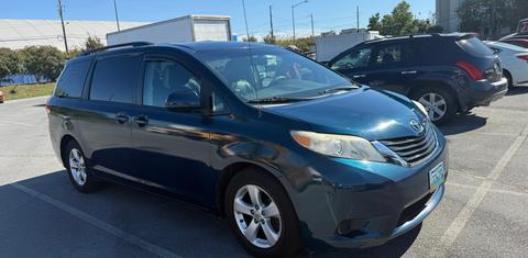 Toyota Sienna 2012
