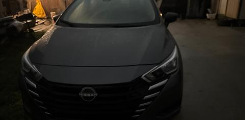 Nissan Versa 2024
