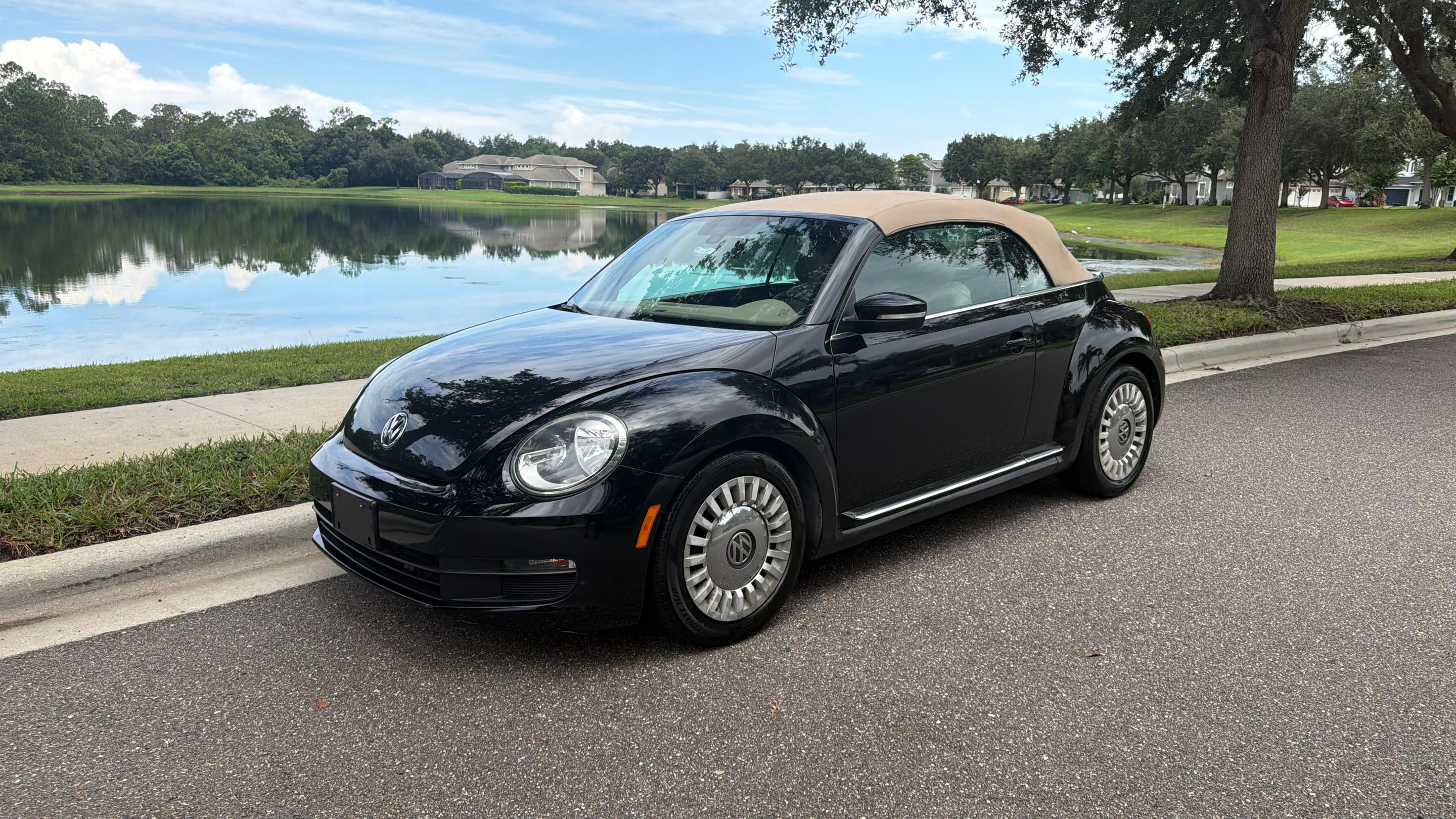 Volkswagen Beetle 2016 in Windermere, FL