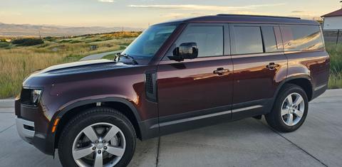 Land Rover Defender 2023