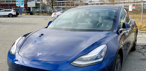 Tesla Model 3 2020