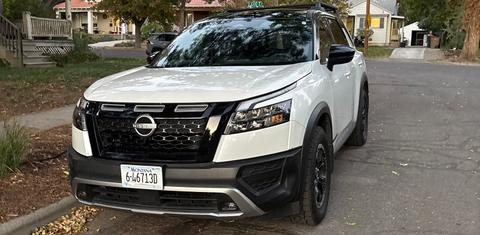 Nissan Pathfinder 2025