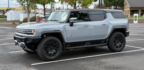 GMC HUMMER EV SUV 2024