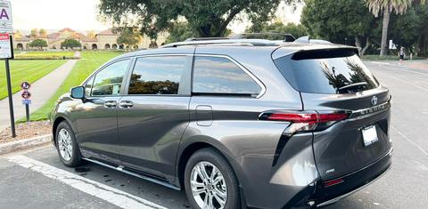 Toyota Sienna 2023