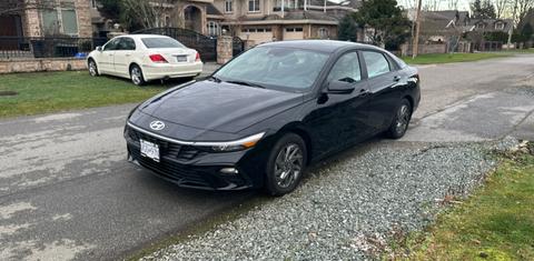 Hyundai Elantra 2024