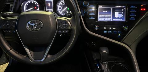 Toyota Camry 2019
