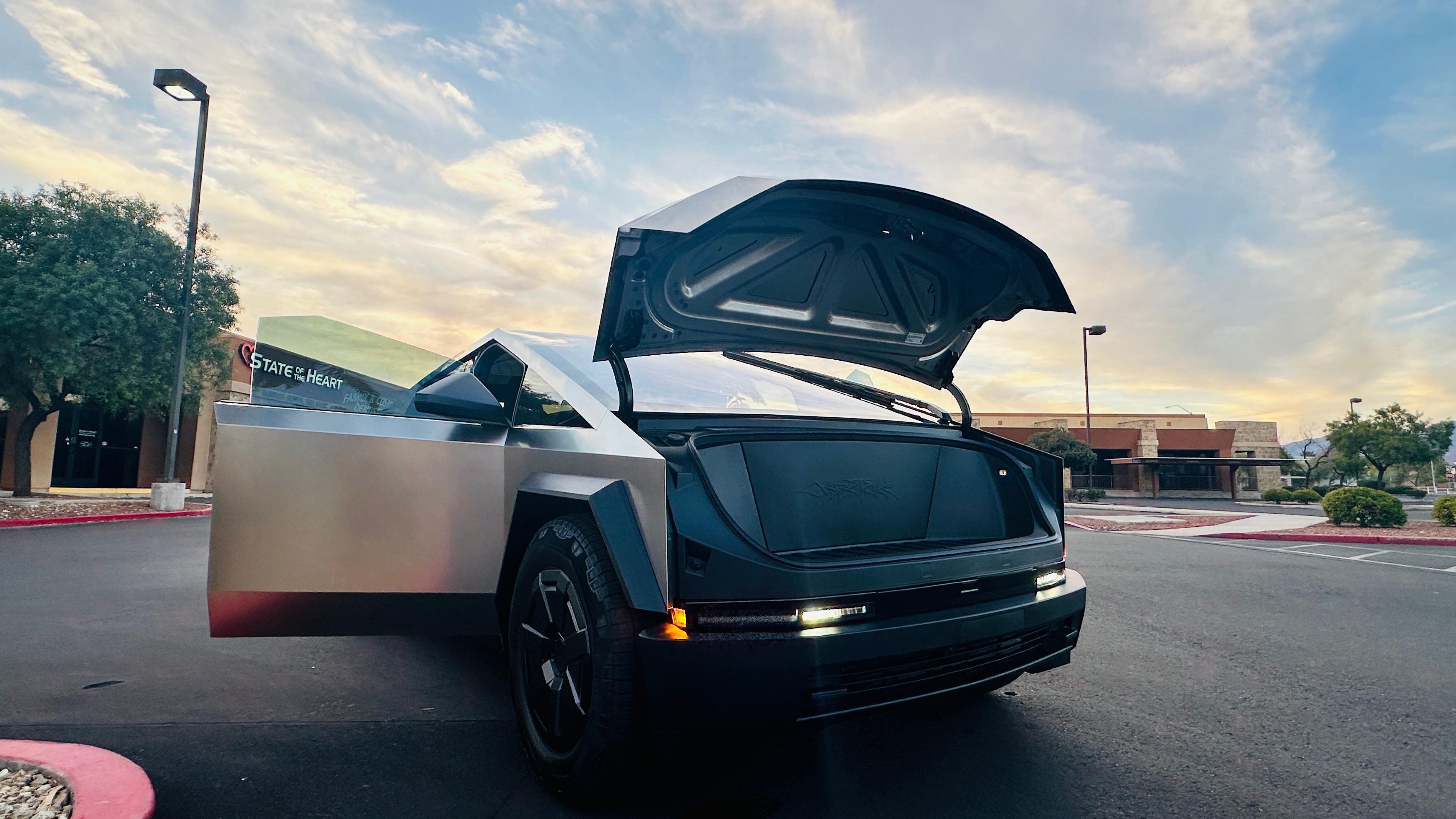 Tesla Cybertruck 2025 in Las Vegas, NV