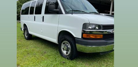 Chevrolet Express 2010