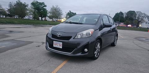 Toyota Yaris 2012