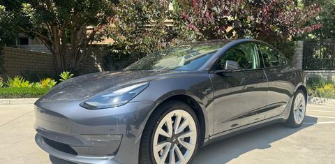 Tesla Model 3 2022
