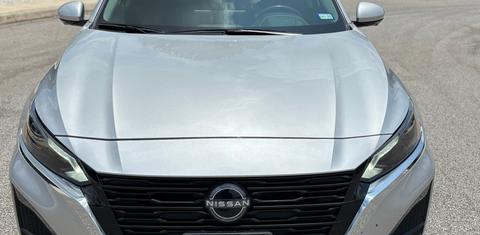 Nissan Altima 2023