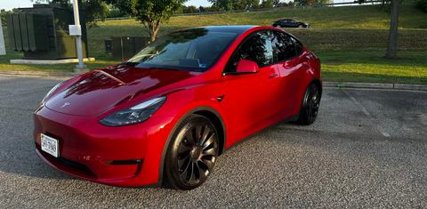 Tesla Model Y 2023